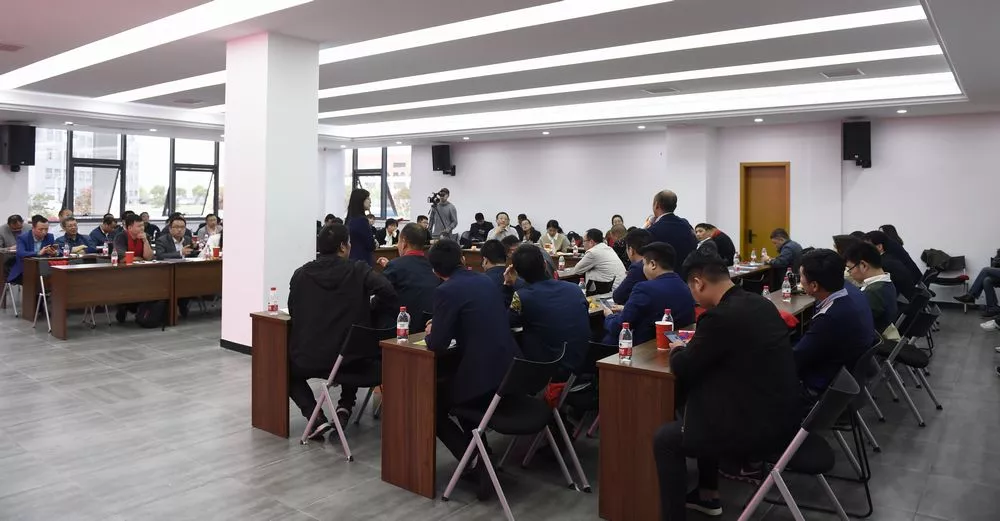 mg冰球突破·豪华版(试玩)官方网站