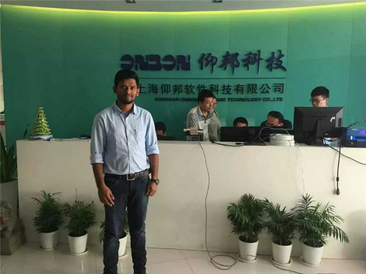 mg冰球突破·豪华版(试玩)官方网站