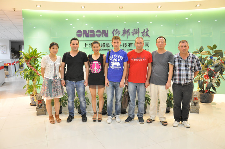 mg冰球突破·豪华版(试玩)官方网站