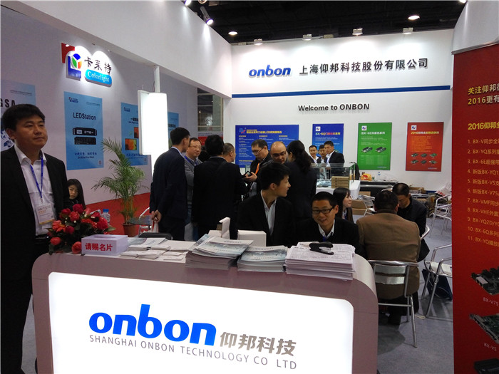 mg冰球突破·豪华版(试玩)官方网站