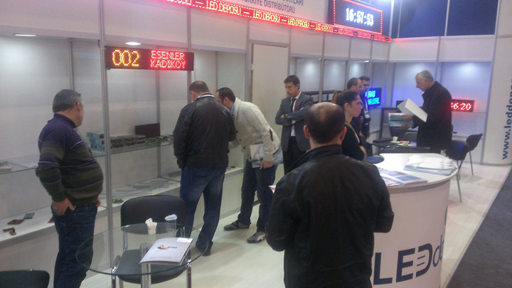 mg冰球突破·豪华版(试玩)官方网站