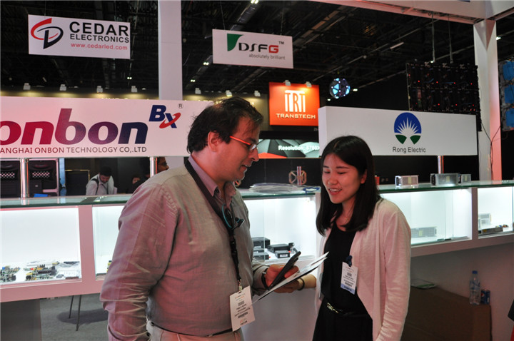 mg冰球突破·豪华版(试玩)官方网站