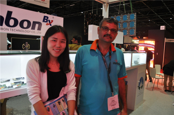 mg冰球突破·豪华版(试玩)官方网站