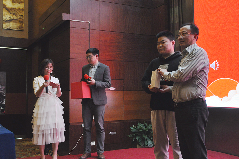 mg冰球突破·豪华版(试玩)官方网站